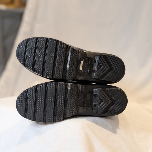 Hunter Black Tall Rain Boots - Picture 12 of 13